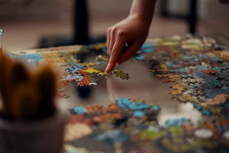 Puzzle and Strategy Games: Discover Their Cognitive Benefits